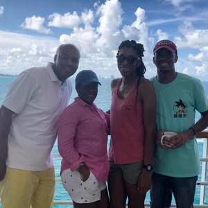 Meet your Posher, Mickey